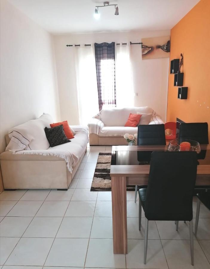 Family Apartment Πράγια Εξωτερικό φωτογραφία